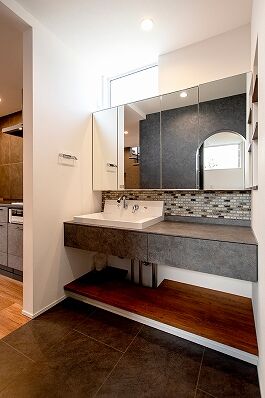 DETAIL HOME（ディテールホーム） 光が注ぐテラスと坪庭を眺めながら過ごすホテルライクな家の建築実例画像6