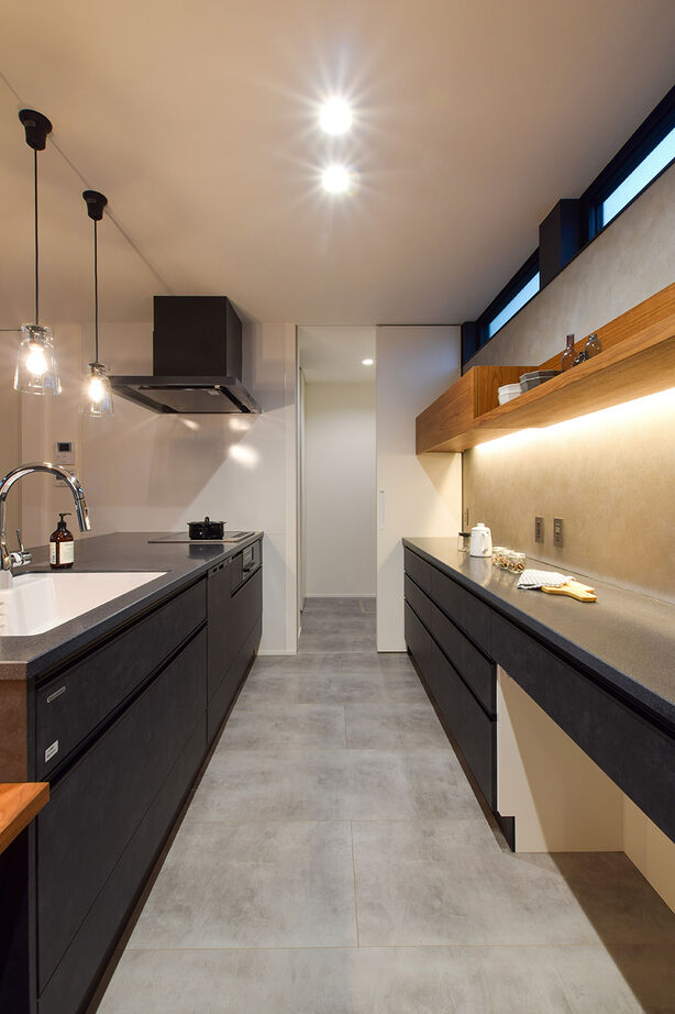 DETAIL HOME（ディテールホーム） 【中庭×太陽光×ウォルナット】ランニングコストに優しい上質な暮らしの建築実例画像5