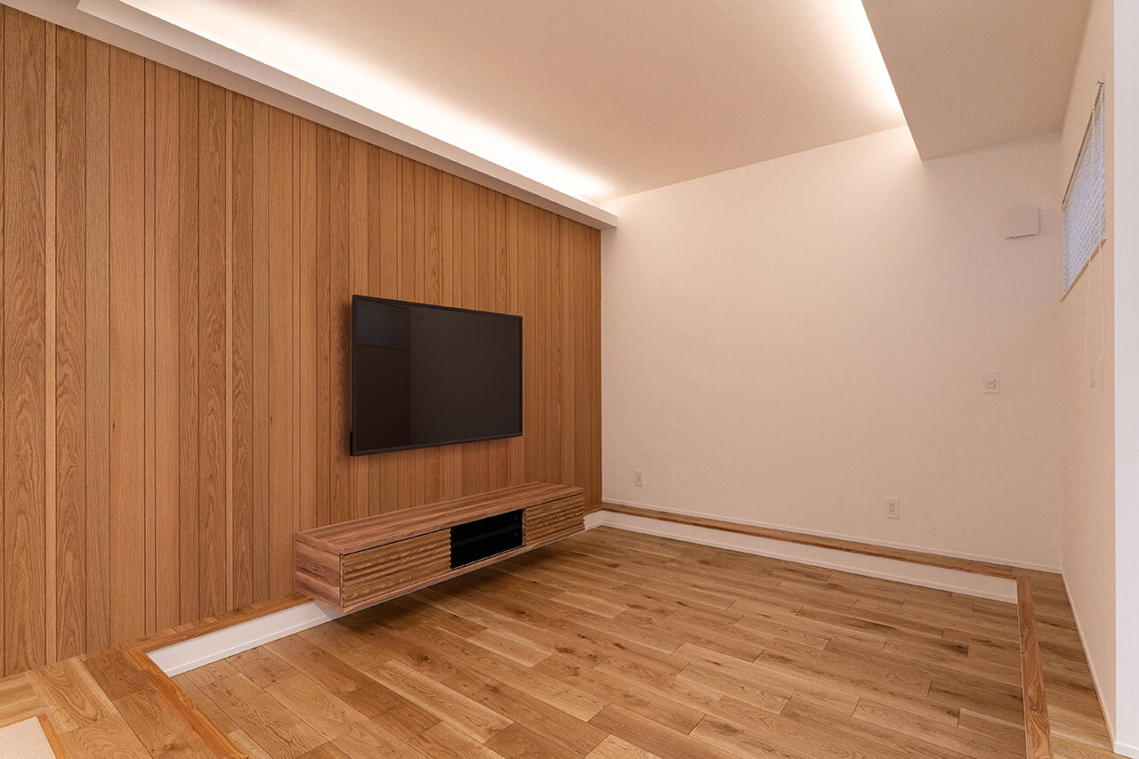 DETAIL HOME（ディテールホーム） 心地よい光が入るタイルテラスを囲む、ダウンフロアリビングの家の建築実例画像3