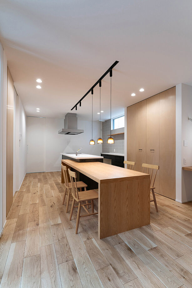 DETAIL HOME（ディテールホーム） 心地よい光が入るタイルテラスを囲む、ダウンフロアリビングの家の建築実例画像5