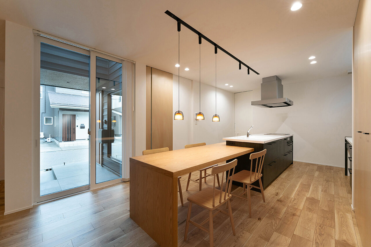 DETAIL HOME（ディテールホーム） 心地よい光が入るタイルテラスを囲む、ダウンフロアリビングの家の建築実例画像7