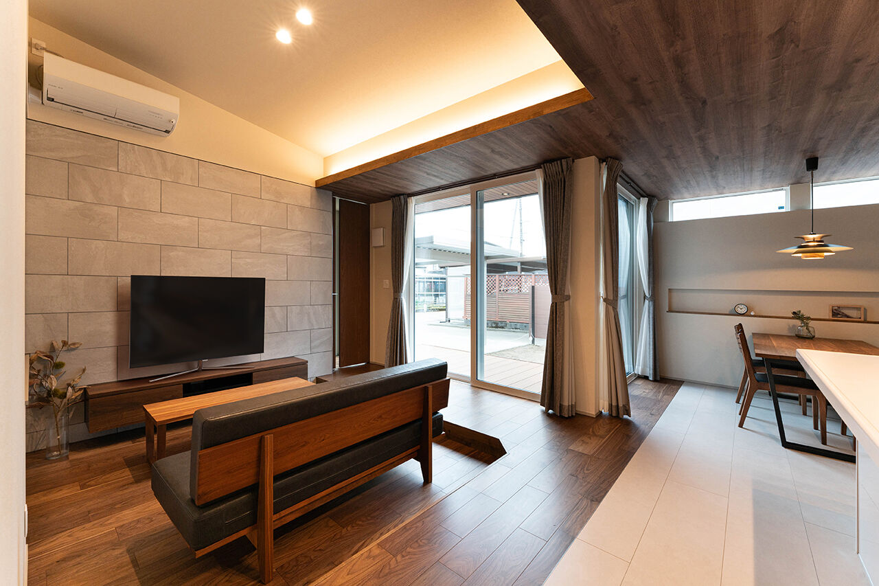 DETAIL HOME（ディテールホーム） 【平屋】OUTDOOR好きのためのガレージハウスの建築実例画像3