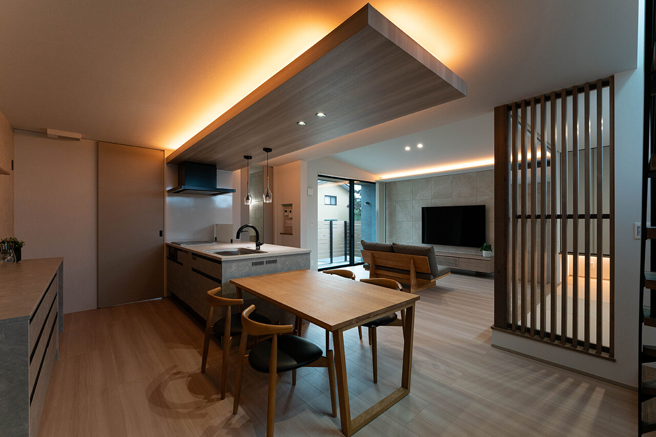 DETAIL HOME（ディテールホーム） こもれるヌックと開放的な勾配天井リビングの住まいの建築実例画像3