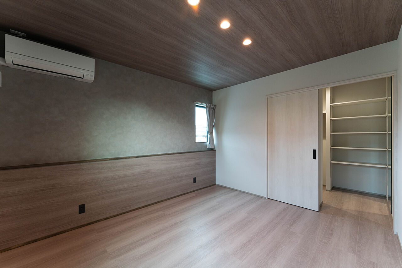 DETAIL HOME（ディテールホーム） こもれるヌックと開放的な勾配天井リビングの住まいの建築実例画像7