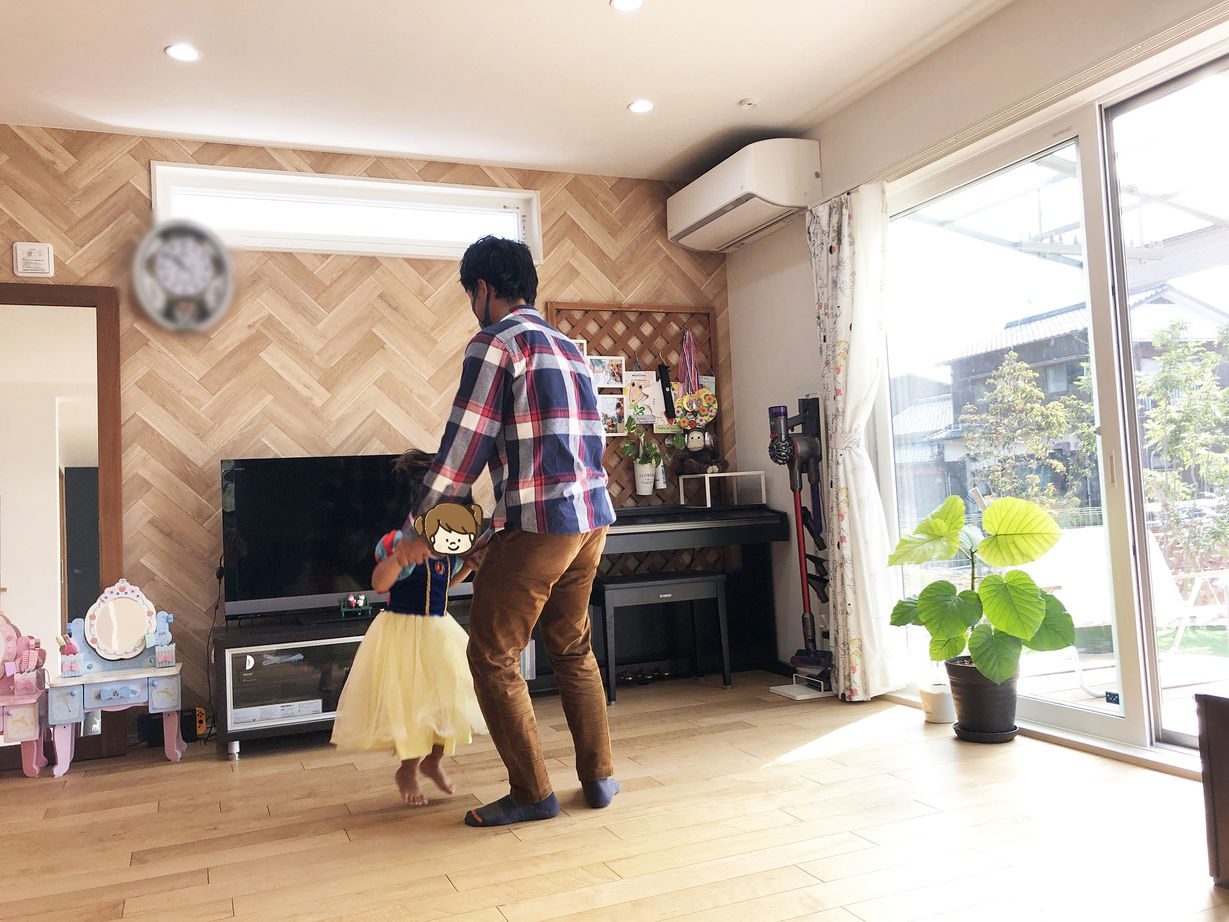 ユニバーサルホーム（福岡マリナ通り店、福岡南店、宗像店、唐津店） 【2000万円台/30坪台/間取り図】考え抜かれた生活導線と広々LDKで家族がゆるやかに繋がる平屋の住まいの建築実例画像8