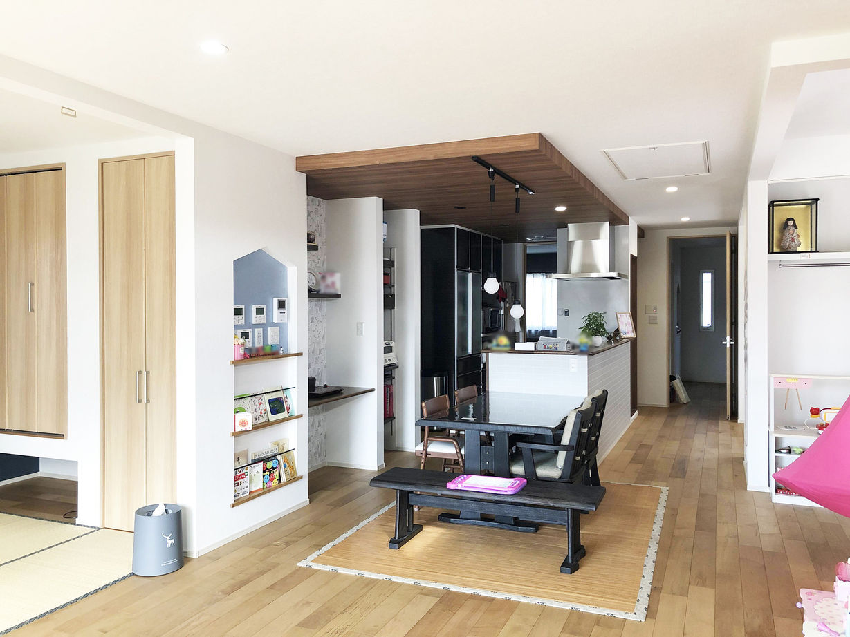 ユニバーサルホーム（福岡マリナ通り店、福岡南店、宗像店、唐津店） 【2000万円台/30坪台/間取り図】考え抜かれた生活導線と広々LDKで家族がゆるやかに繋がる平屋の住まいの建築実例画像10