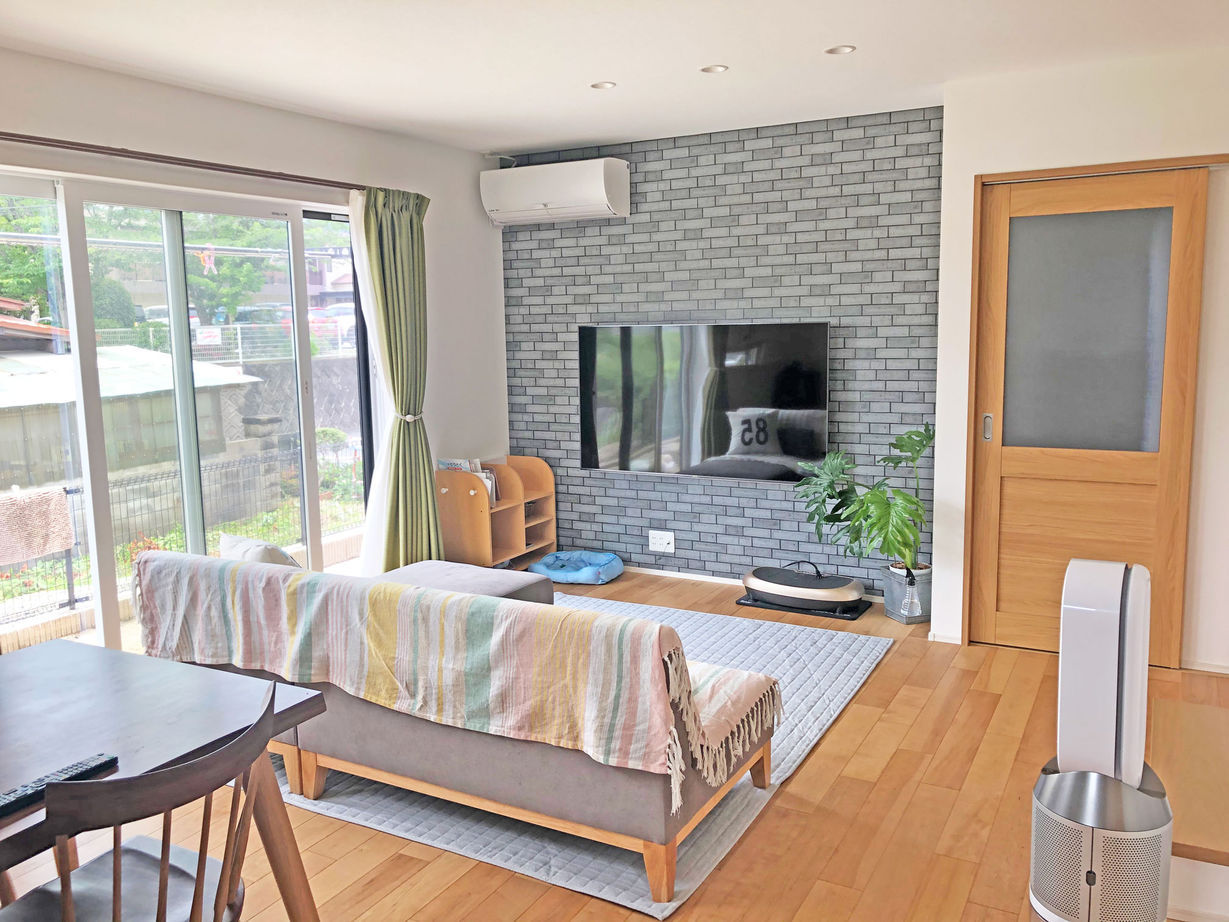 ユニバーサルホーム（福岡マリナ通り店、福岡南店、宗像店、唐津店） 【2000万円台/30坪台/間取り図】黒で統一された外観が美しいシンプルモダンの家の建築実例画像2