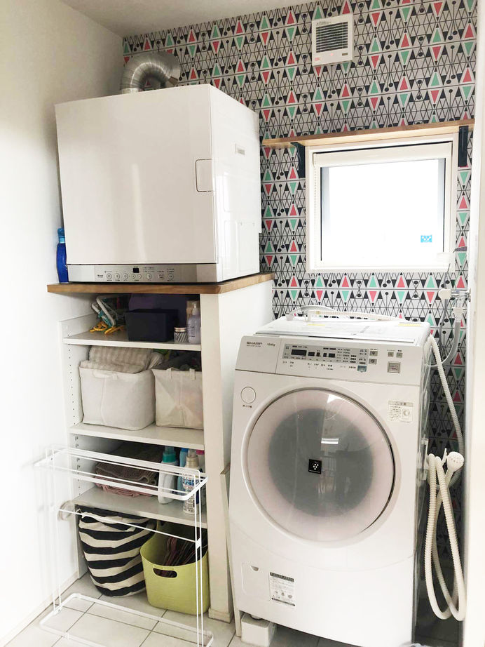 ユニバーサルホーム（福岡マリナ通り店、福岡南店、宗像店、唐津店） 【2000万円台/30坪台/間取り図】黒で統一された外観が美しいシンプルモダンの家の建築実例画像10