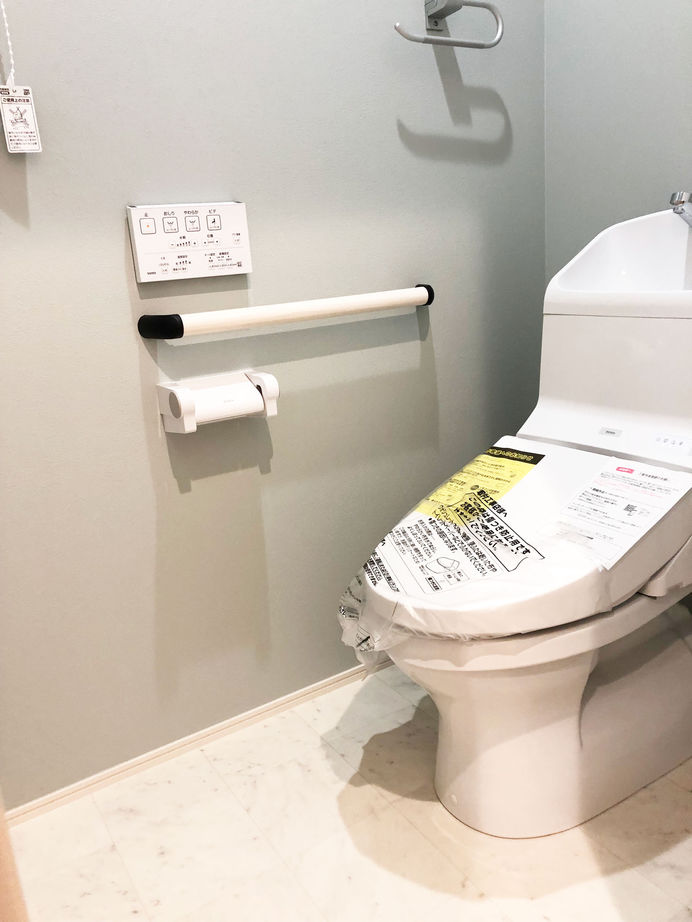 ユニバーサルホーム（福岡マリナ通り店、福岡南店、宗像店、唐津店） 【2000万円台/30坪台/間取り図】黒で統一された外観が美しいシンプルモダンの家の建築実例画像17