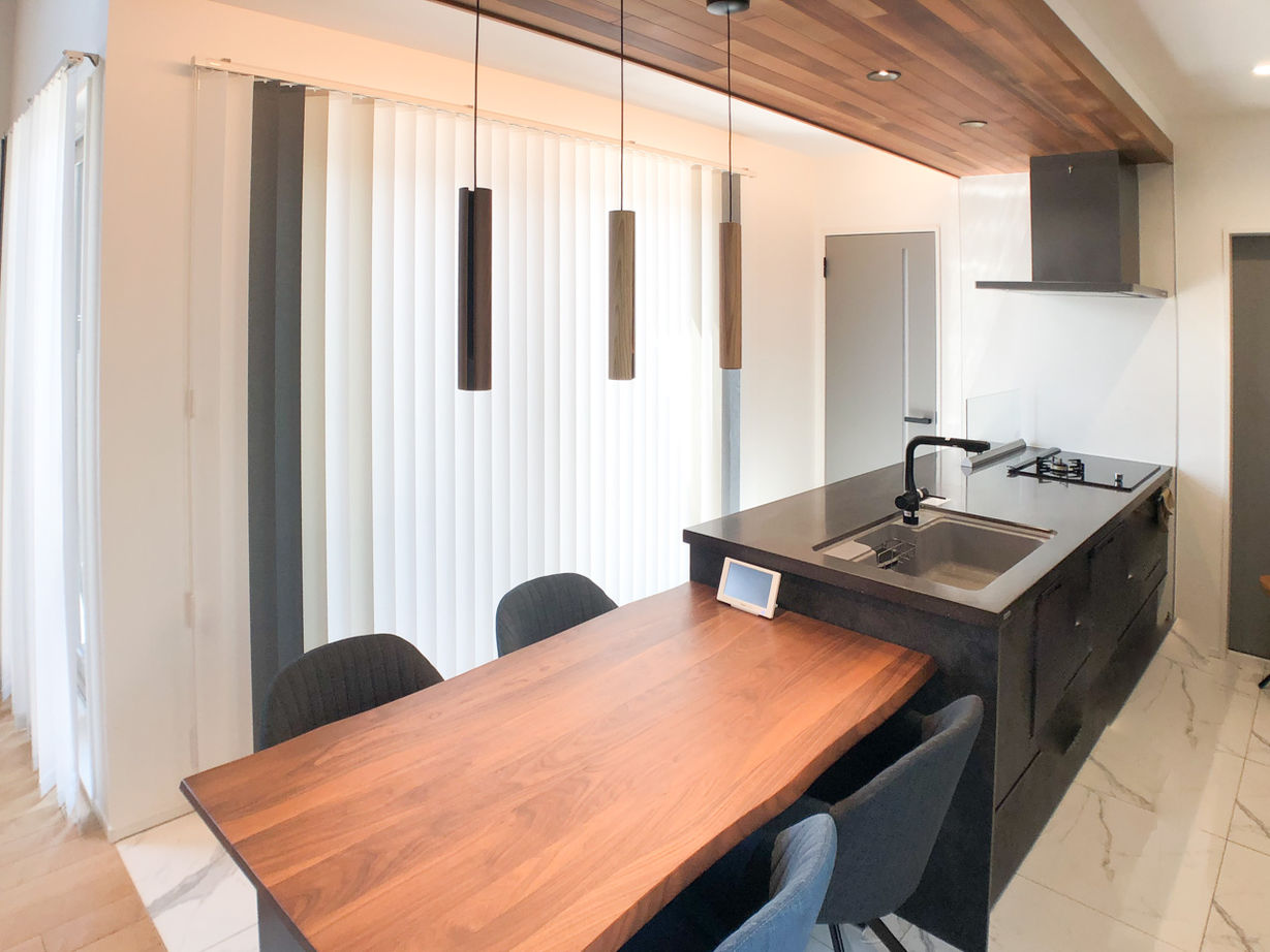 ユニバーサルホーム（福岡マリナ通り店、福岡南店、宗像店、唐津店） 【2,000万円台/30坪台/間取り図】毎日の暮らしを満喫できる趣味が詰まった住まいの建築実例画像4