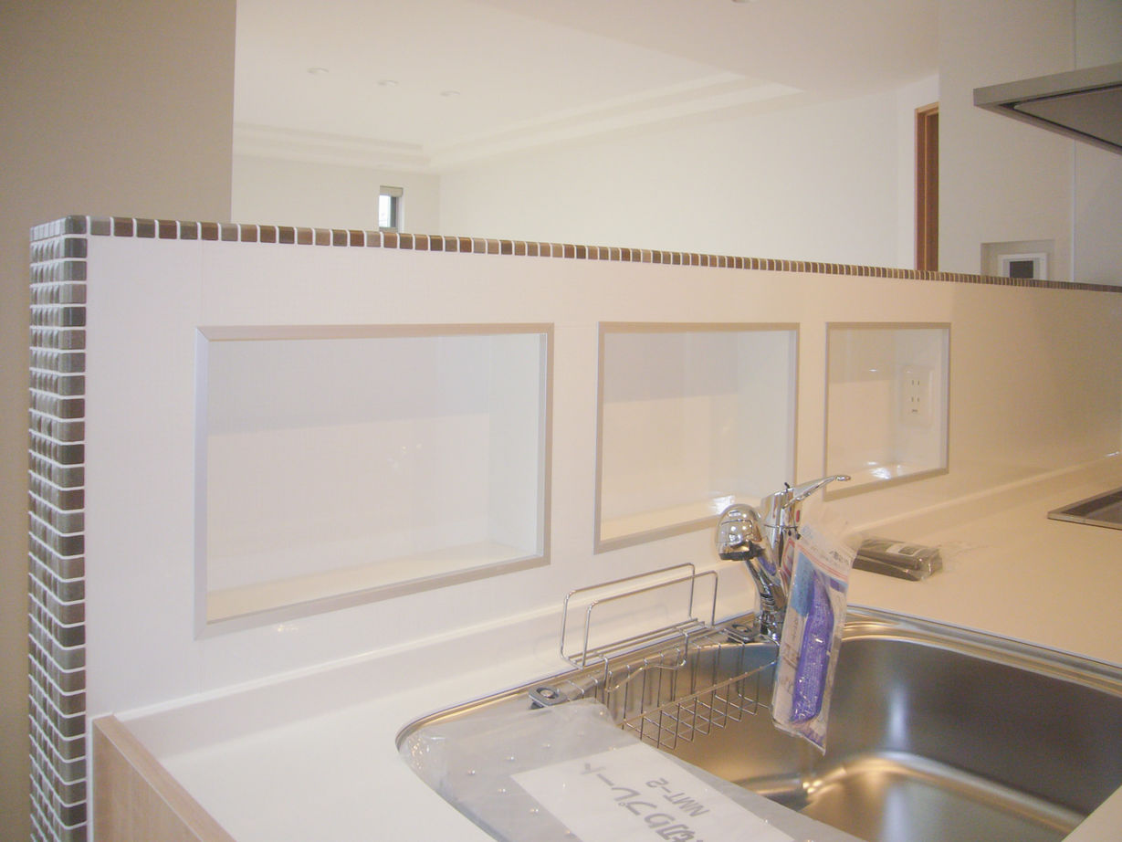 ユニバーサルホーム（福岡マリナ通り店、福岡南店、宗像店、唐津店） 【2,000万円台/30坪台/間取り図】プライバシーを確保した充実の書斎がある住まいの建築実例画像8