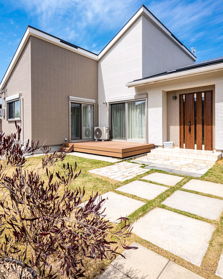 ユニバーサルホーム（福岡マリナ通り店、福岡南店、宗像店、唐津店） 【2,000万台/40坪台/平屋】全室床暖房の平屋で家族も猫ちゃんも快適！の建築実例画像2