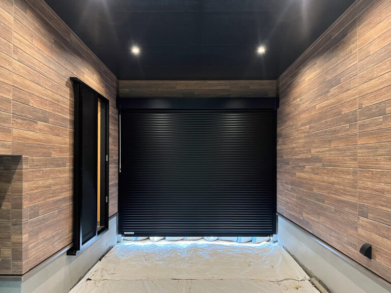 ユニバーサルホーム（福岡マリナ通り店、福岡南店、宗像店、唐津店） 【2,000万円台/40坪台】　ビルトインガレージ付き！木の雰囲気を楽しめる住宅の建築実例画像3