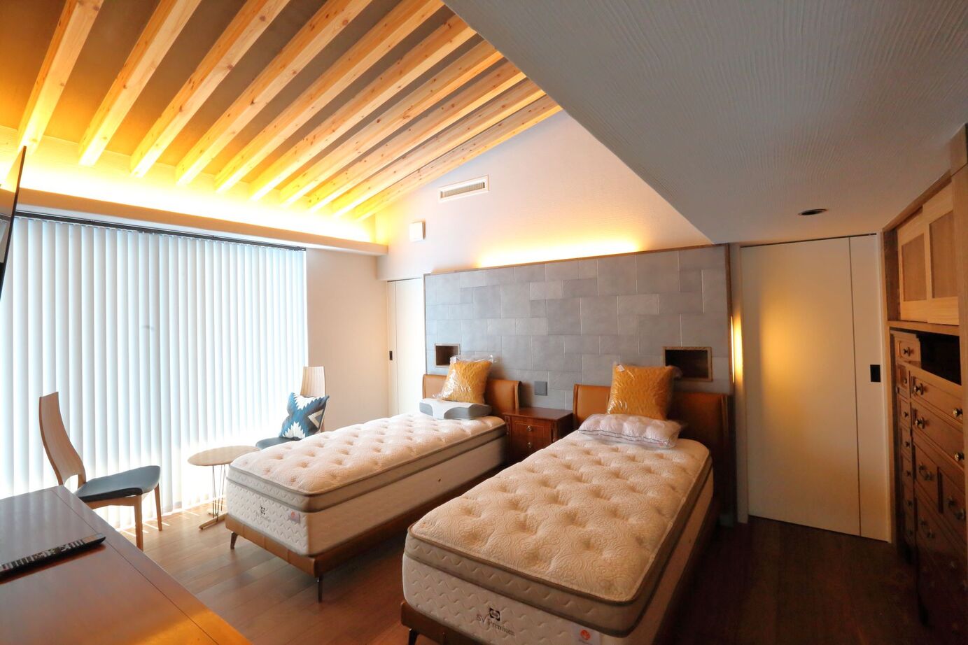 タカオ設計 水平線と素材が織りなす現代数寄屋の邸宅の建築実例画像8