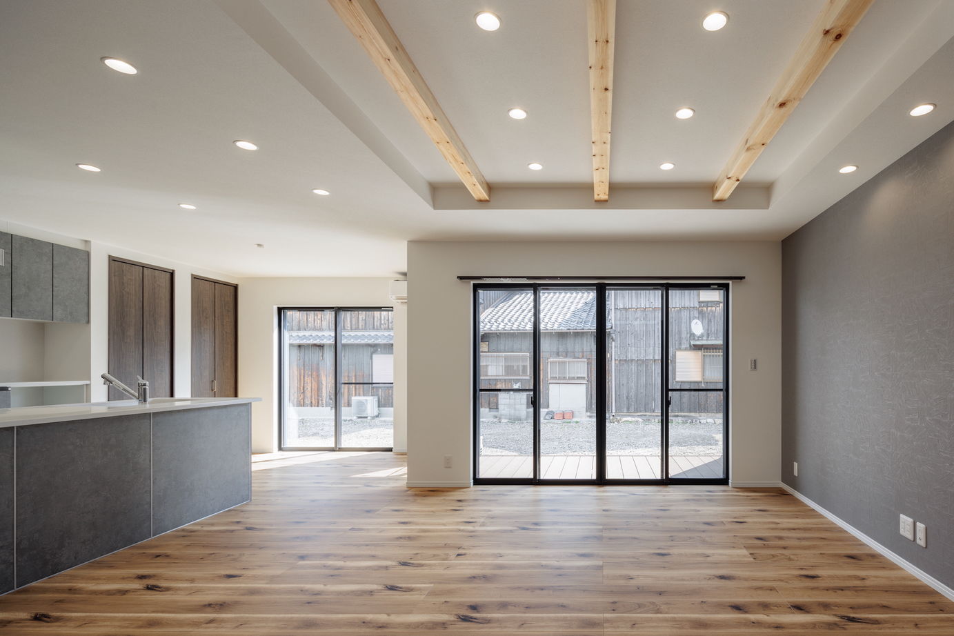 こだわり工務店　そうしん 【滋賀県/1000万円台/間取り有】広いLDKと豊富な収納、シンプルな家事動線が魅力的な平屋の住まいの建築実例画像4