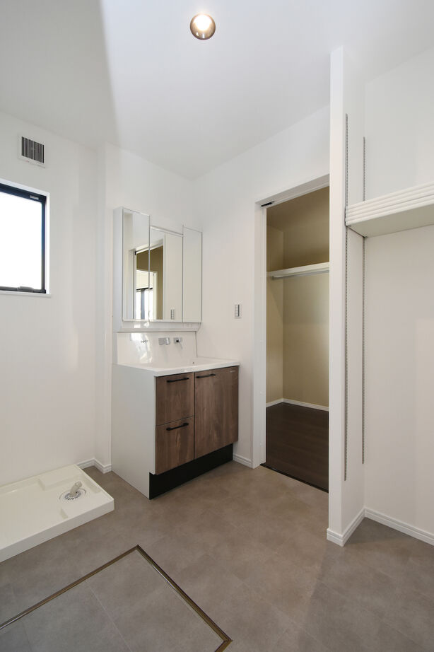 こだわり工務店　そうしん 【滋賀県/2000万円台/間取り有】平屋のような佇まいや間取りが魅力。住まい全体が緩やかに繋がる吹抜けの家の建築実例画像6