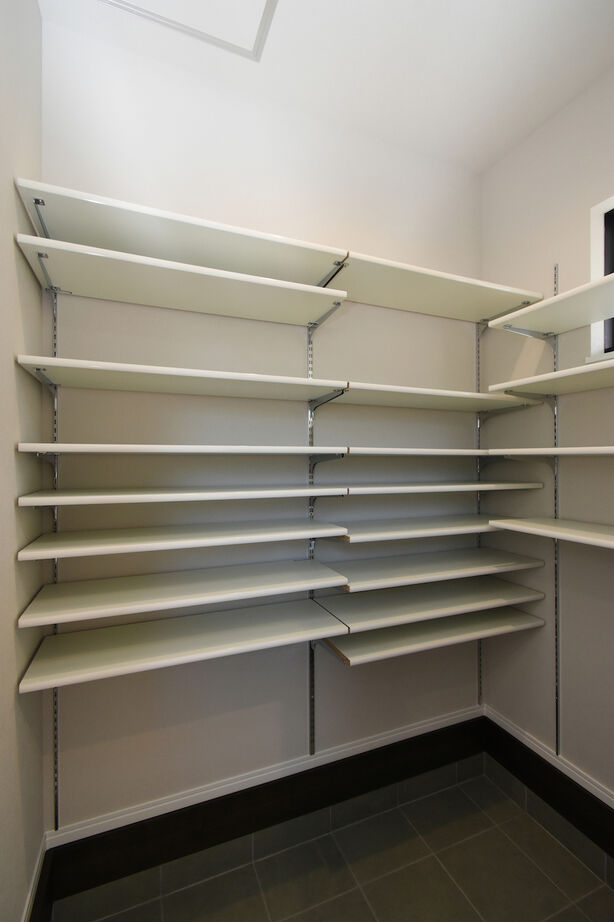 こだわり工務店　そうしん 【滋賀県/2000万円台/間取り有】平屋のような佇まいや間取りが魅力。住まい全体が緩やかに繋がる吹抜けの家の建築実例画像10