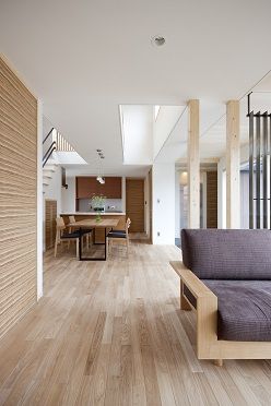 アートホーム 【A-prot】｜千歳市/４LDK｜利便性のある立地とプライバシーのある広い空間を同時に叶えた家の建築実例画像2