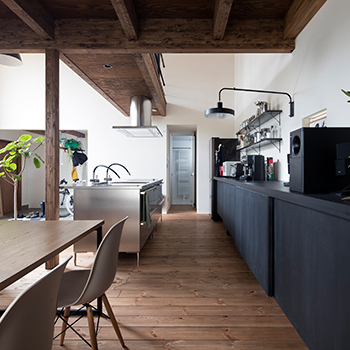 アートホーム 【A-Prot】｜3380万円/北広島市/3LDK/土間玄関｜インダストリアル＆木のイメージが魅力的な住まいの建築実例画像6