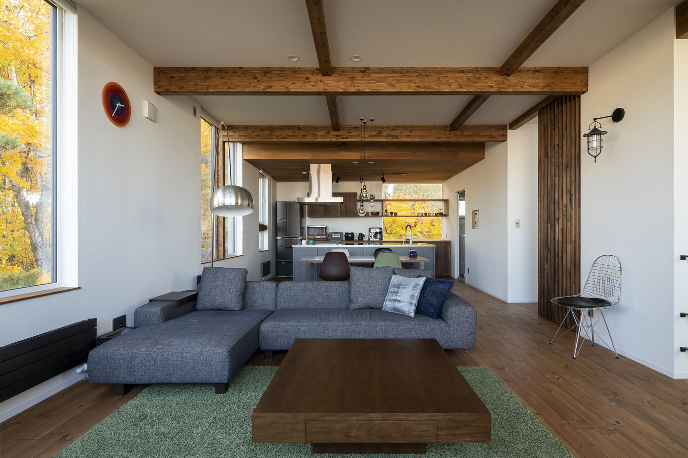 アートホーム 【A-Prot】｜3360万円/札幌市/3LDK間取図｜季節ごとに移ろう借景を愉しむ、2階リビングの住まいの建築実例画像3