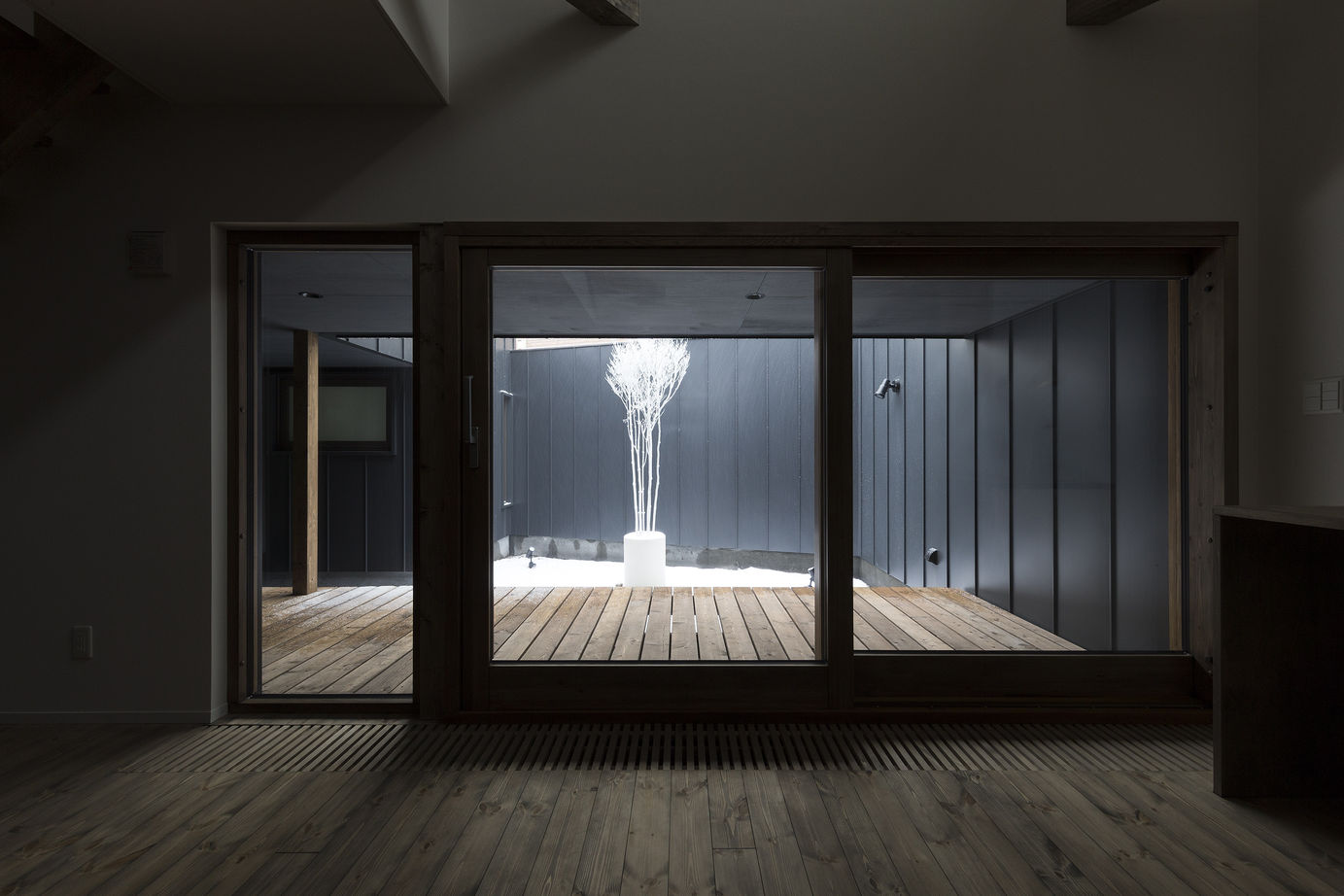 アートホーム 【A-Prot】｜4010万円/札幌市/3LDK間取図｜内に開くプライベート空間とビルトインガレージの住まいの建築実例画像7