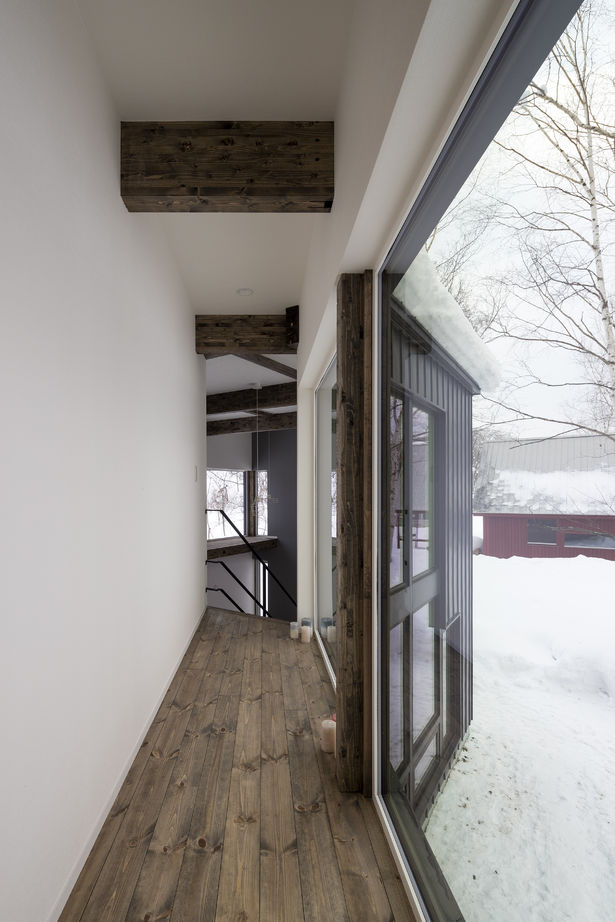 アートホーム 【A-Prot】｜虻田郡/大空間/２LDK｜太陽の位置から計算された、自然とともに生きるくの字型の家の建築実例画像8