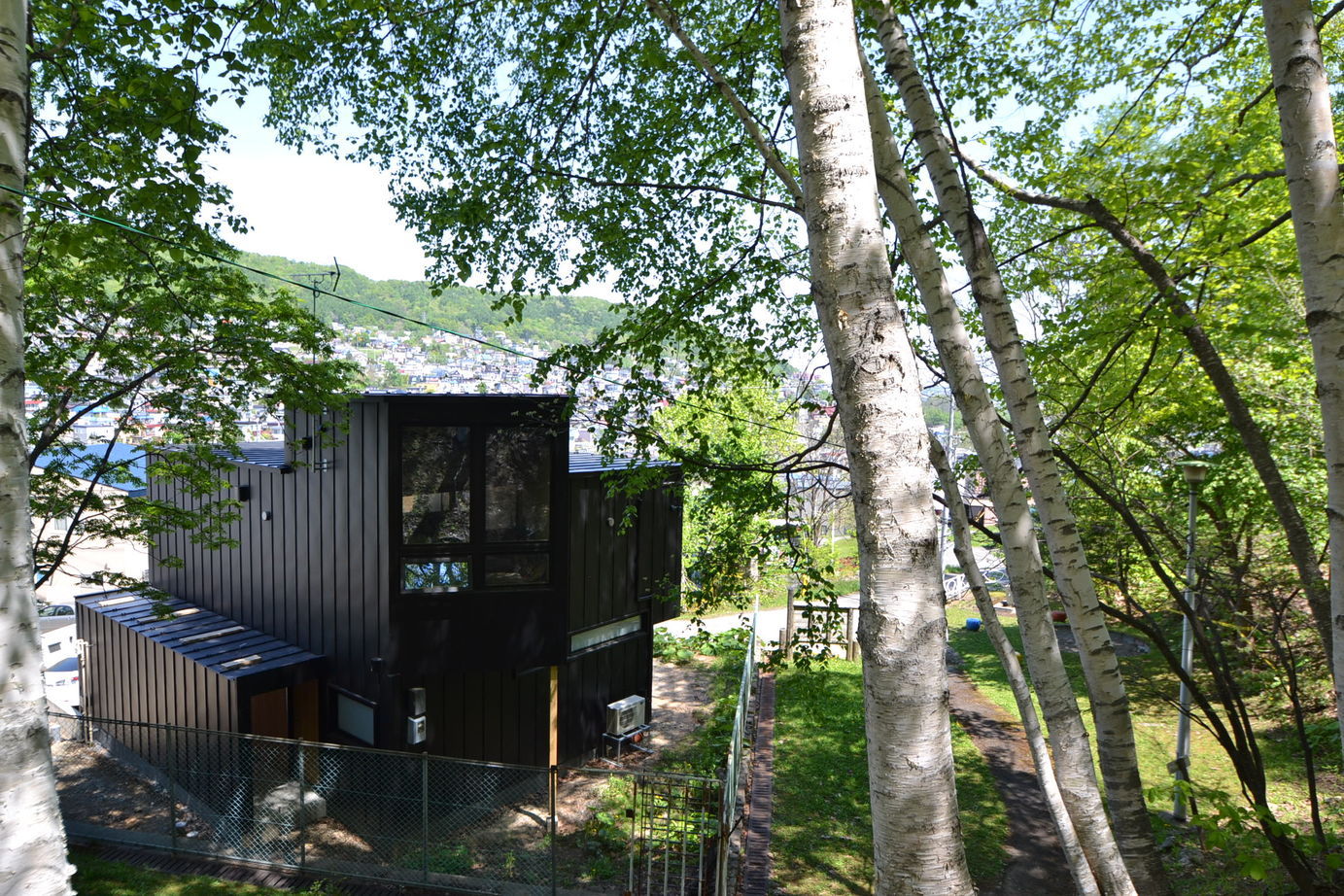 アートホーム 【A-Prot】｜2870万円/札幌市/1LDK+ラウンジ間取図｜変形地を生かした独創的なプランニングが楽しい住まいの建築実例画像1