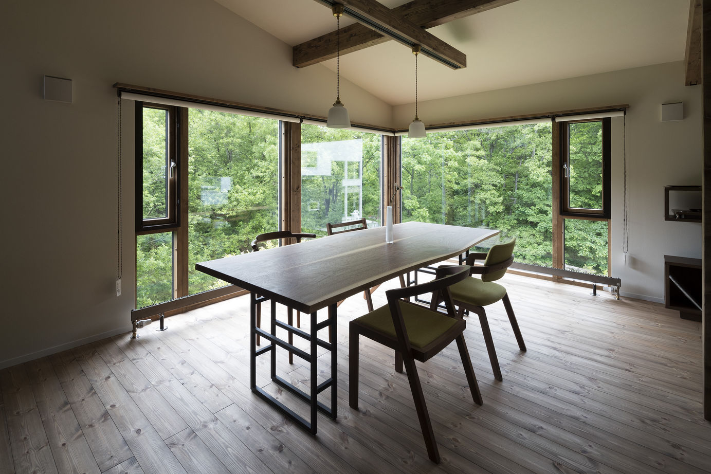 アートホーム 【A-Prot】｜3040万円/千歳市/3LDK間取図｜内と外の境界線を心地よい場所に置くことができる<ナナメヤネ>の建築実例画像3