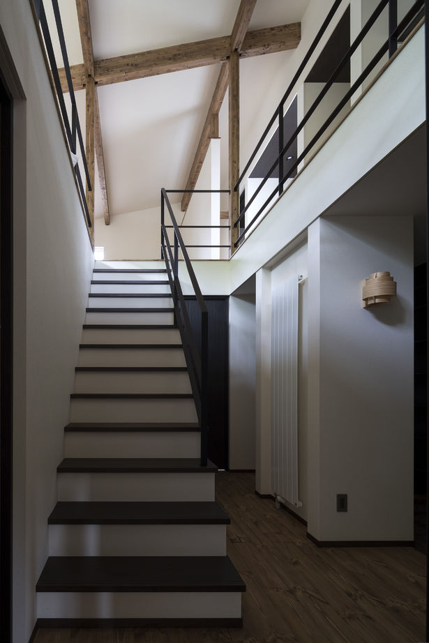 アートホーム 【A-Prot】｜3040万円/千歳市/3LDK間取図｜内と外の境界線を心地よい場所に置くことができる<ナナメヤネ>の建築実例画像4