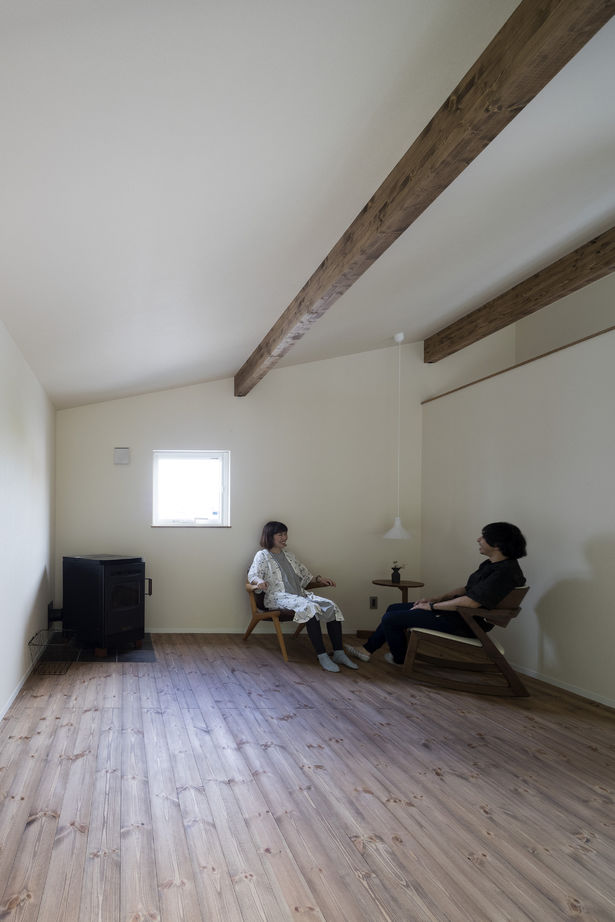 アートホーム 【A-Prot】｜3040万円/千歳市/3LDK間取図｜内と外の境界線を心地よい場所に置くことができる<ナナメヤネ>の建築実例画像7