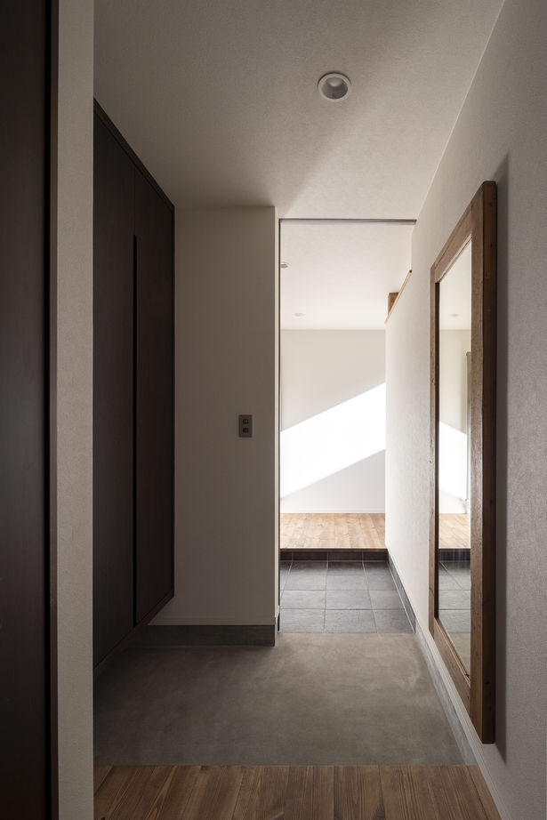 アートホーム 【mini prot Exz】｜苫小牧市/４LDK｜お客様ご要望のウッドデッキを配置［タイプと間取選択・規格化住宅］の建築実例画像3