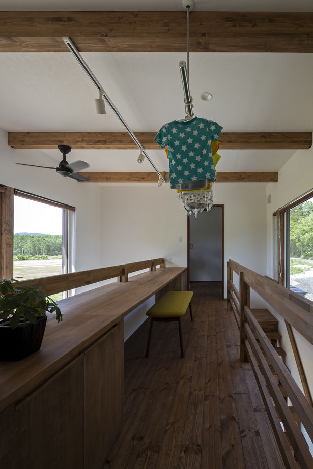 アートホーム 【A-Prot】｜3580万円/上川郡/4LDK間取図｜広大な牧草地と林を眼前に臨む、美留和にたつ住まいの建築実例画像10