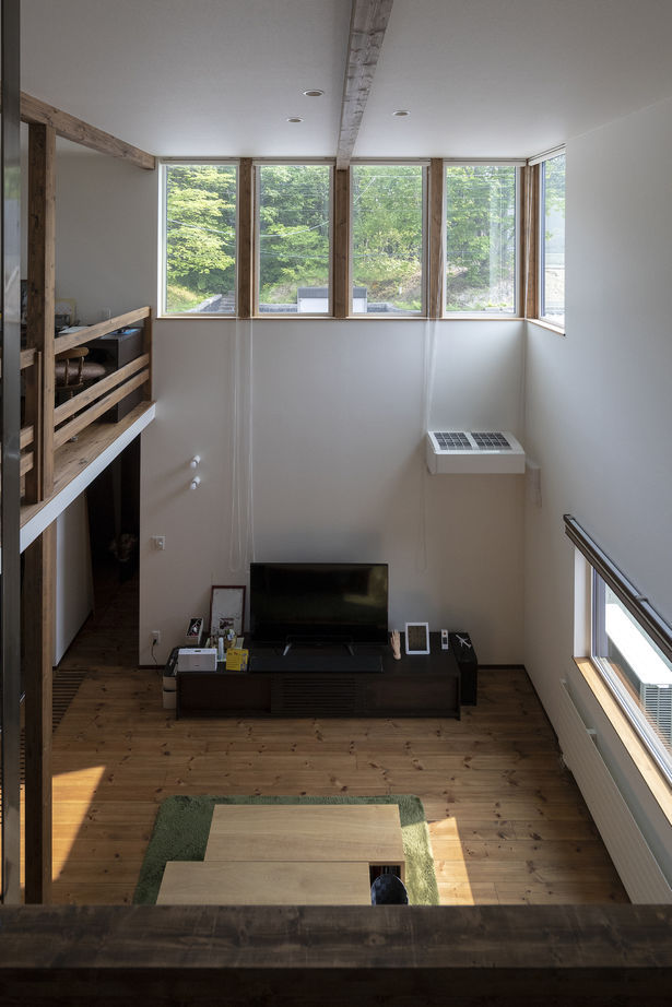 アートホーム 【A-Prot】｜3860万円/千歳市/4LDK+フリースペース間取図｜インナーガレージと吹き抜けリビングの住まいの建築実例画像4