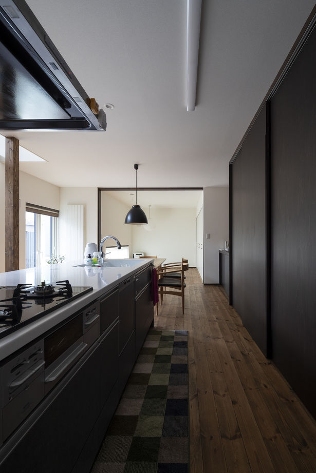 アートホーム 【A-Prot】｜3860万円/千歳市/4LDK+フリースペース間取図｜インナーガレージと吹き抜けリビングの住まいの建築実例画像7