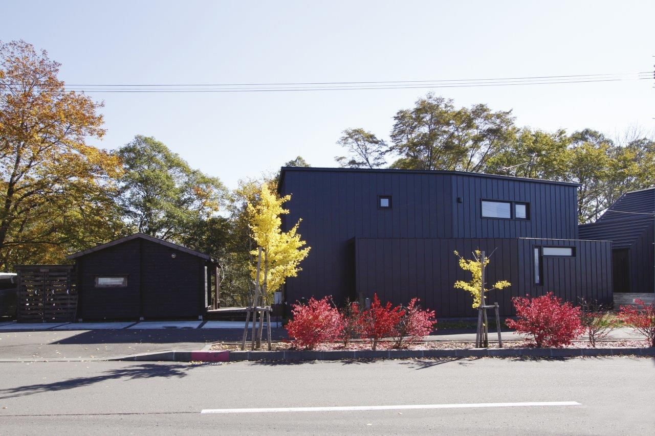 アートホーム 【A-Prot】｜2940万円/千歳市/4LDK+物置間取図｜開口から広がる緑の景色を楽しめる住まいの建築実例画像2