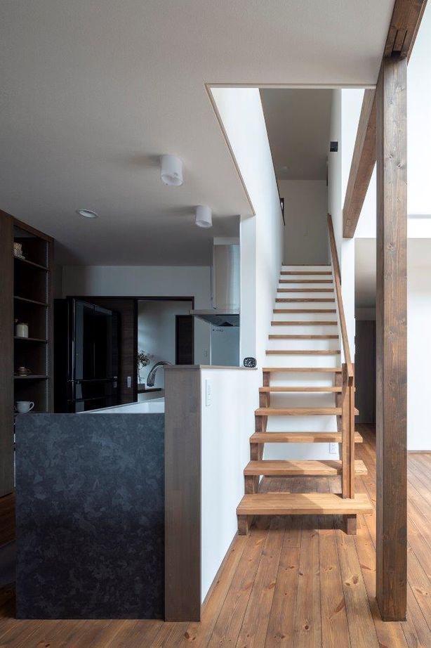 アートホーム 【A-Prot】｜4800万円/斜里郡/4LDK+土間スペース間取図｜趣味を愉しむ土間スペースと吹き抜けリビングの建築実例画像4