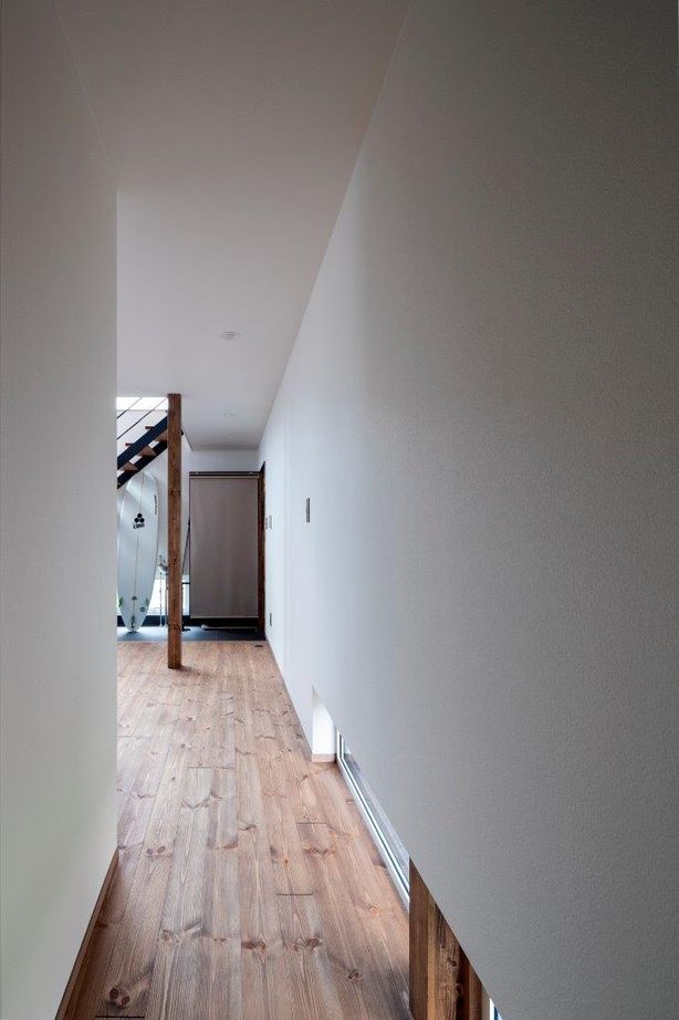 アートホーム 【A-Prot】｜3330万円/札幌市/2LDK+フリースペース｜広い土間玄関と2階リビング窓から季節の移ろいを感じるの建築実例画像2