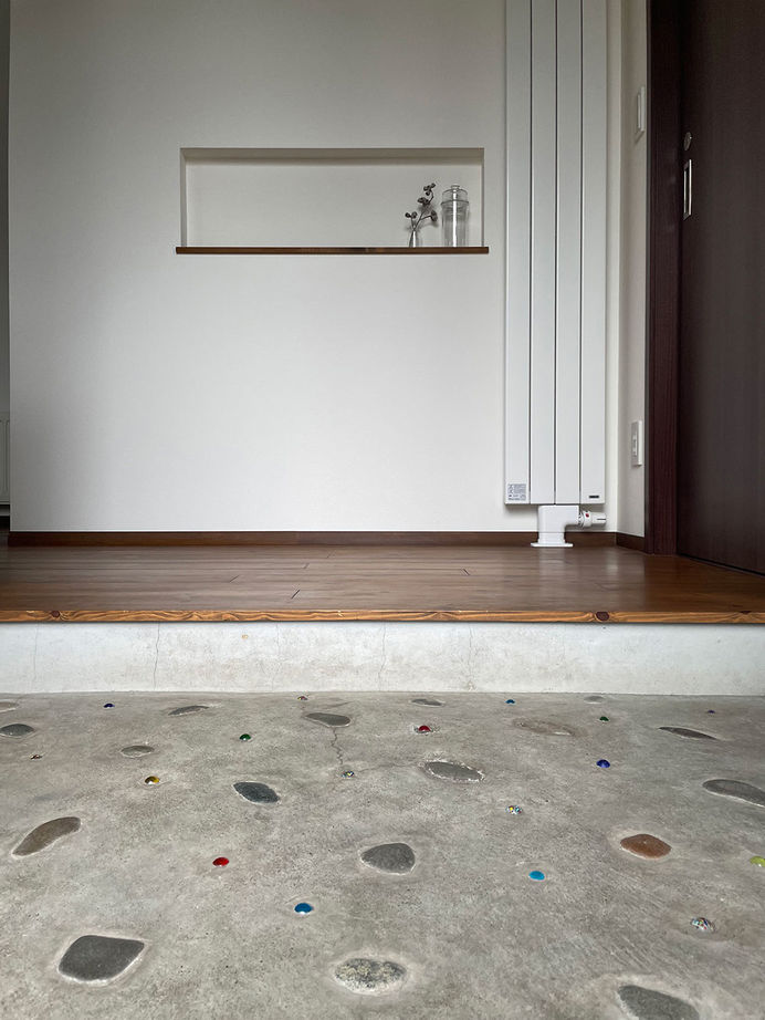 アートホーム 【A-Prot】｜平屋/1000万円台/庭/自然素材/千歳市｜夫婦でミニマルに暮らすお気に入りの家の建築実例画像4