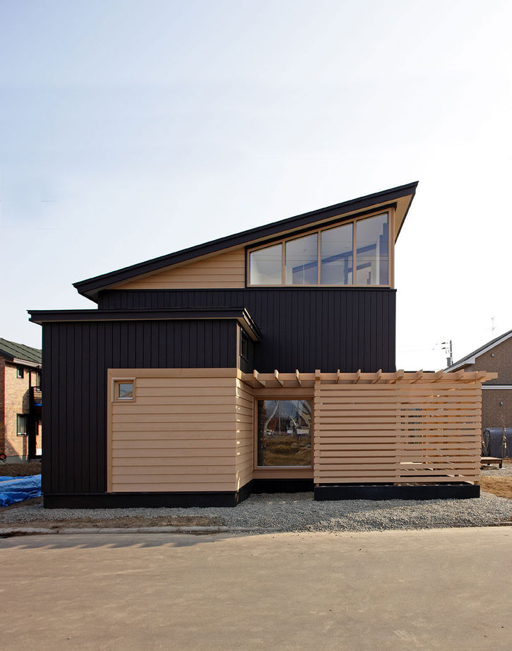 アートホーム 【A-Prot】｜二世帯住宅/完全分離型/カーテンウォール/自然素材/恵庭市｜楽しい二世帯の家の建築実例画像5