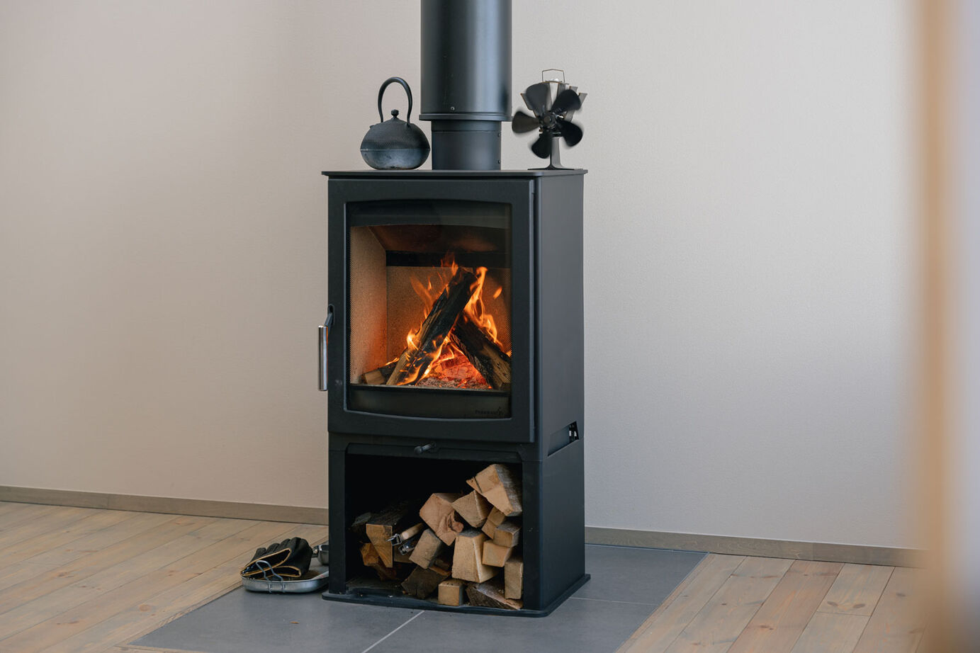 アートホーム 【A-Prot】｜小樽市 / 2LDK＋フリースペース｜空気のように自然と溶け合い日々を暮らす「365季」の家の建築実例画像13