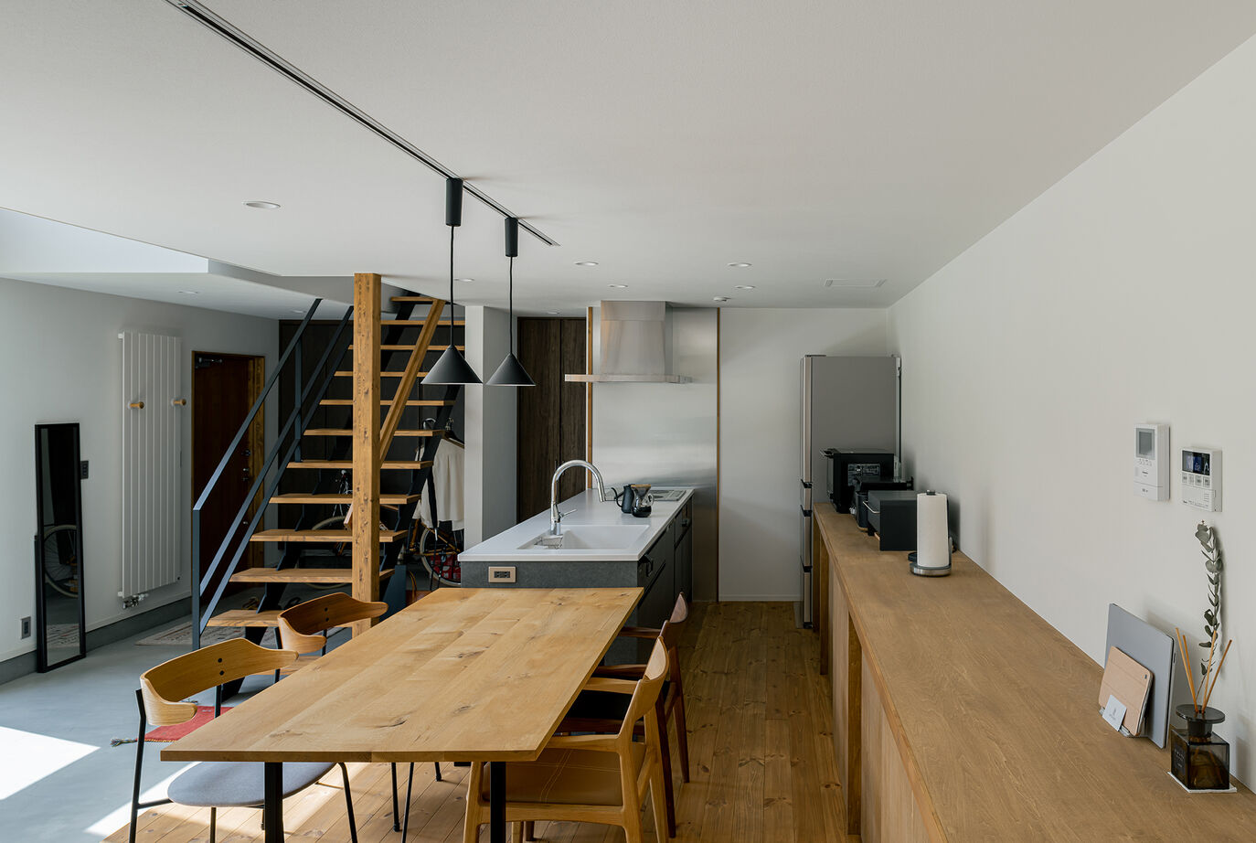 アートホーム 【A-Prot】｜岩見沢市/3200万円台｜家にいるけど外にいるような、そんな家「ドマノマド」。の建築実例画像10