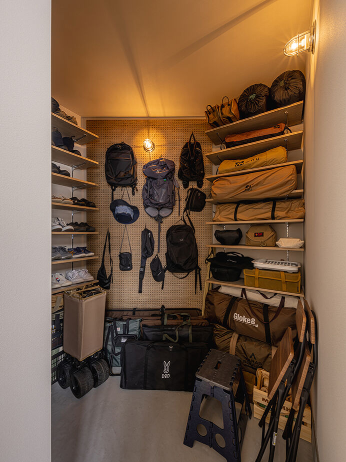 アートホーム 【A-Prot】｜札幌市/大開口/土間 ｜「L×L」室内でありながらも屋外のような場所の建築実例画像3