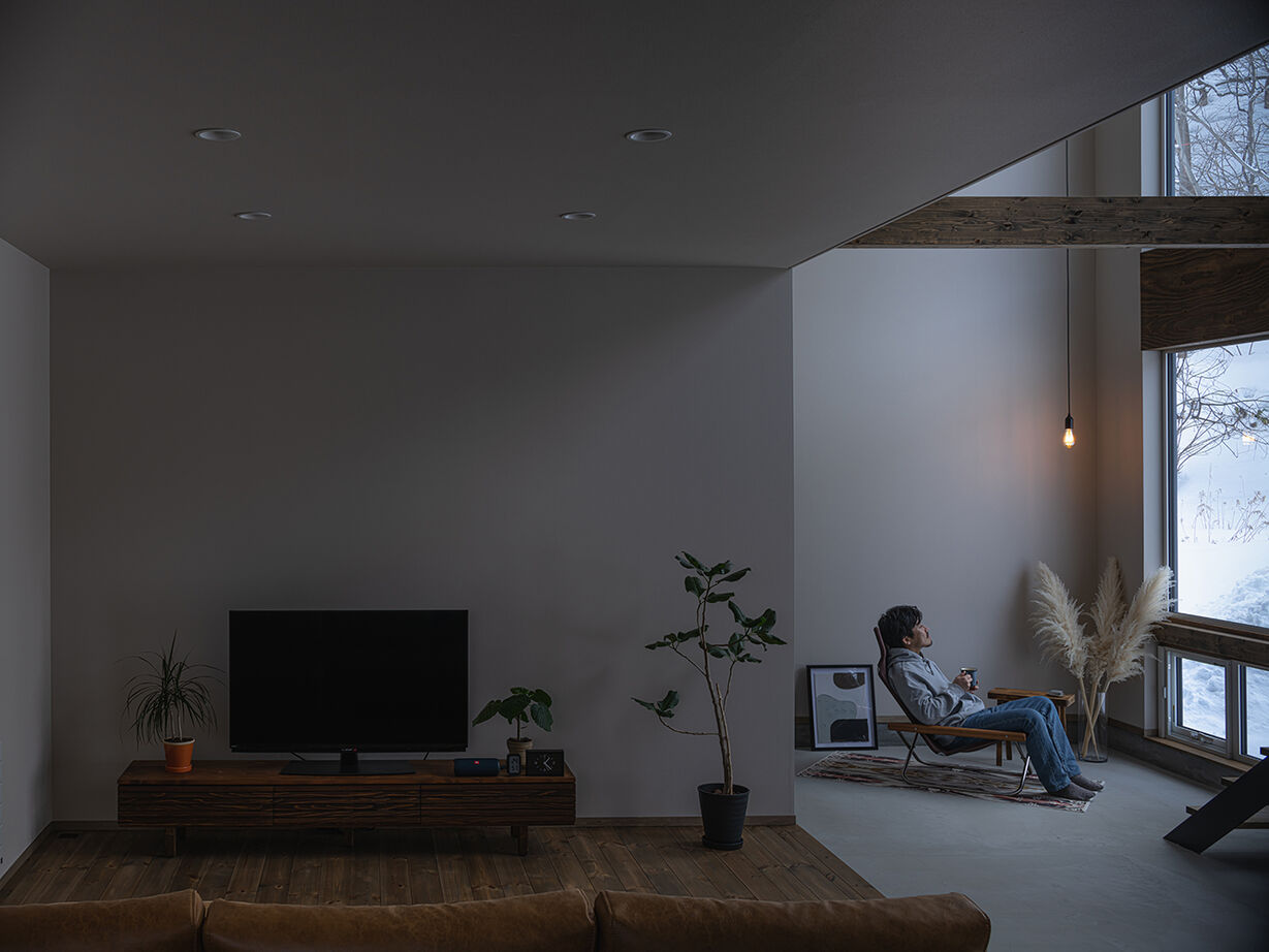 アートホーム 【A-Prot】｜札幌市/大開口/土間 ｜「L×L」室内でありながらも屋外のような場所の建築実例画像18