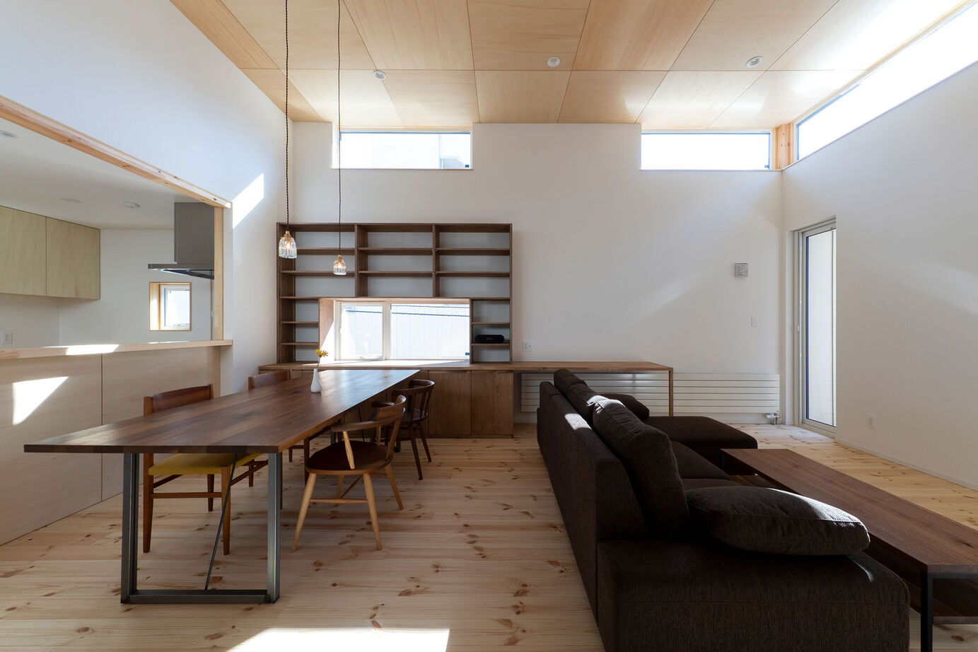 アートホーム 【重量木骨の家】｜札幌市 / 3LDK｜耐震構法 SE構法を採用、大きな吹き抜けのある「トウヤノイエ」の建築実例画像6