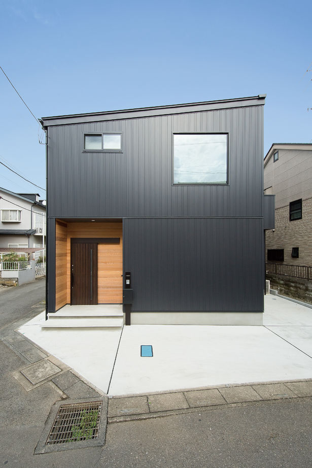 家物語　小林工務店 【1000～1500万円/33坪/間取り図有】拘りキッチンにガルバリウムの外装まで叶えた高いコストパフォーマンスの建築実例画像10