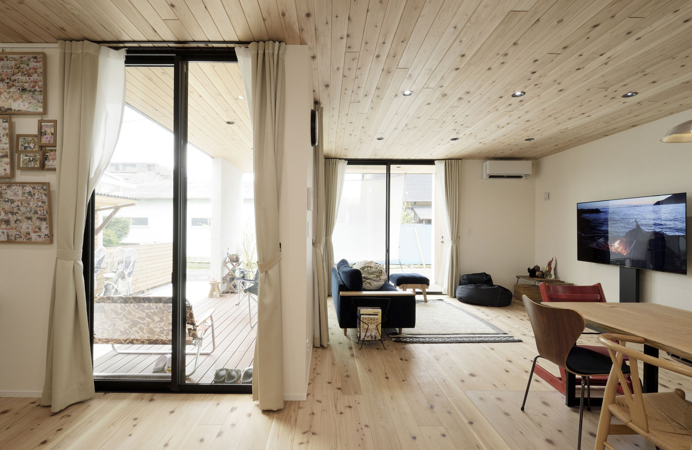 家物語　小林工務店 【1500～1999万円/間取り図有/無垢材】天井や床に無垢材を使用。性能・間取り等予算内で最大限の拘りを実現の建築実例画像2