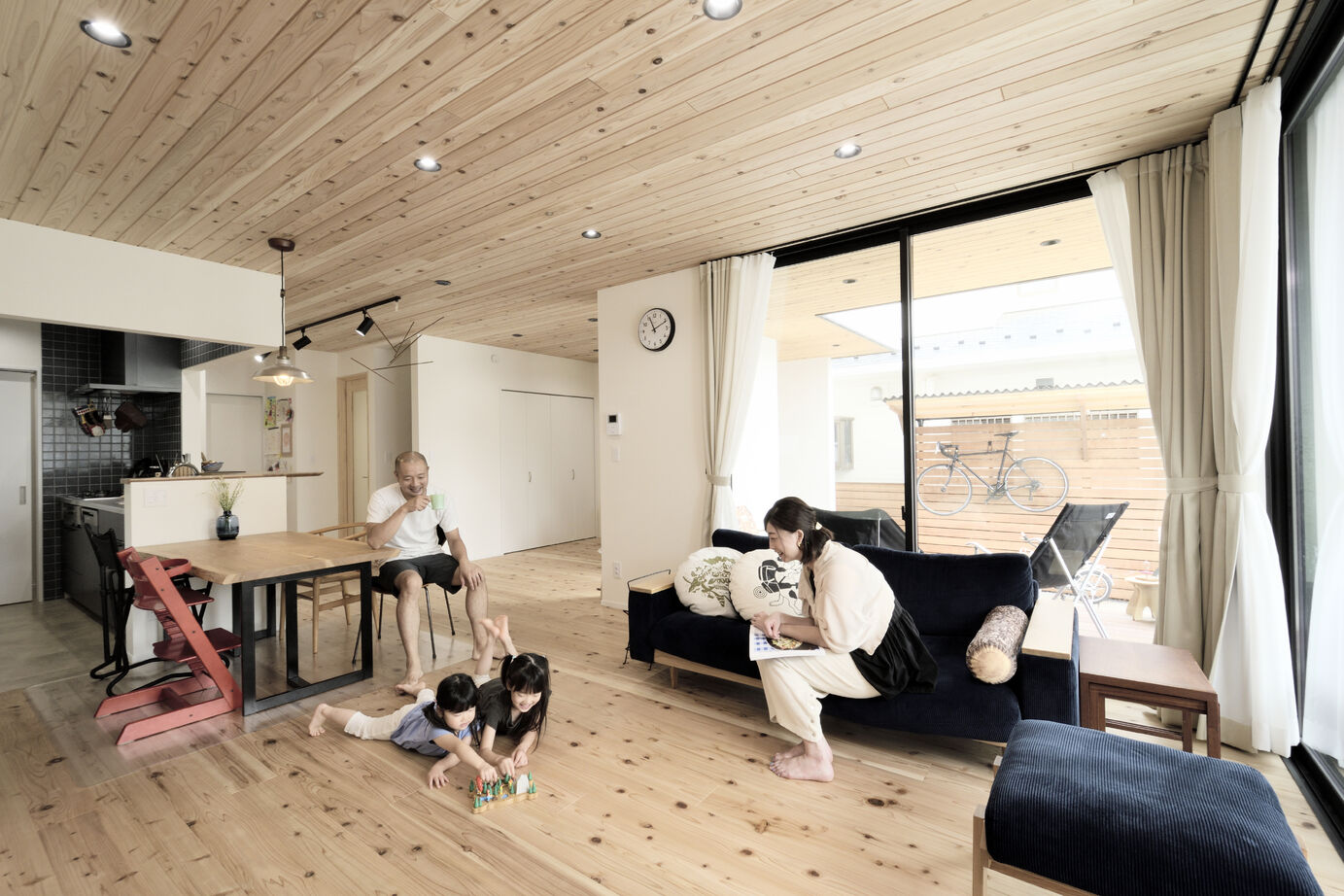 家物語　小林工務店 【1500～1999万円/間取り図有/無垢材】天井や床に無垢材を使用。性能・間取り等予算内で最大限の拘りを実現の建築実例画像10