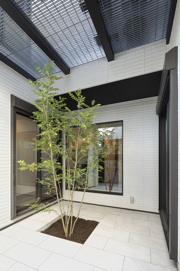 家物語　小林工務店 【1500万円～1999万円/吹き抜け/間取り図有】6人家族でも広々のバルコニーと和室のある家の建築実例画像10