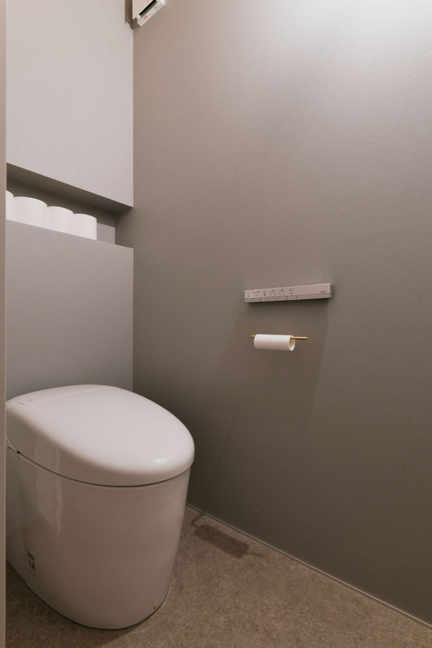 家物語　小林工務店 【1500~1999万円/3階建て/インナーバルコニー/間取り図有】プライバシーと外へのつながりを両立した家の建築実例画像9