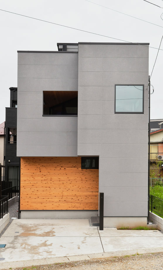 家物語　小林工務店 【1500~1999万円/3階建て/インナーバルコニー/間取り図有】プライバシーと外へのつながりを両立した家の建築実例画像10